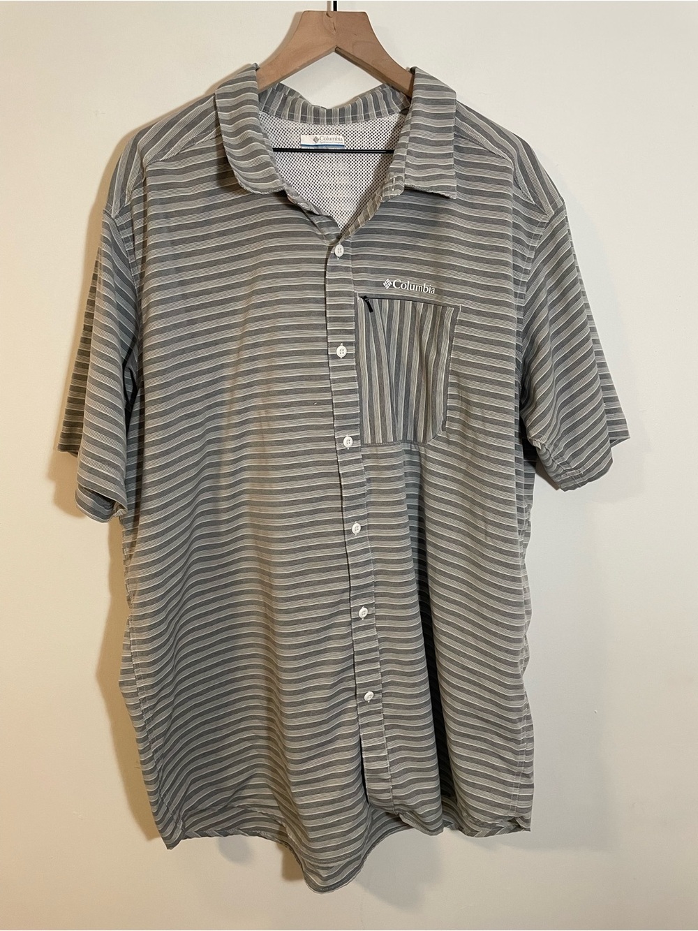 Columbia Omni Shade Vented Button Down Shirt Outdoor Fishing Gray White Size 2XT - Picture 1 of 10